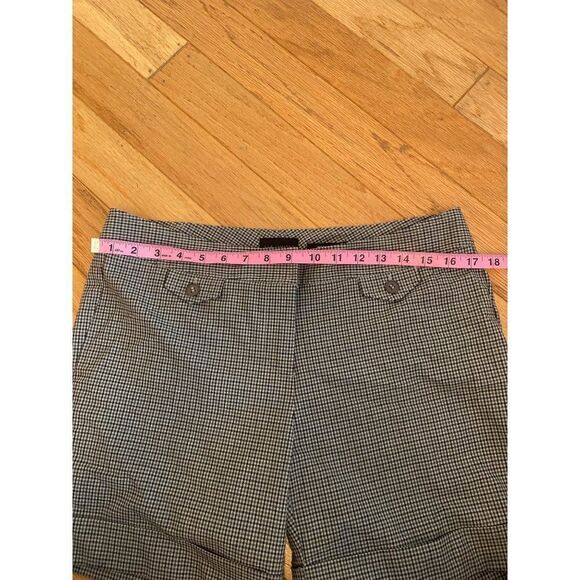 The Limited, Women's Drew Fit checkered black/white cuffed shorts size 10 - Picture 5 of 7